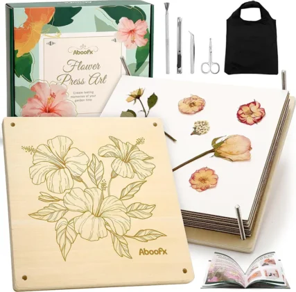 Mother's Day gifts for diy'ers: flower pressing kit