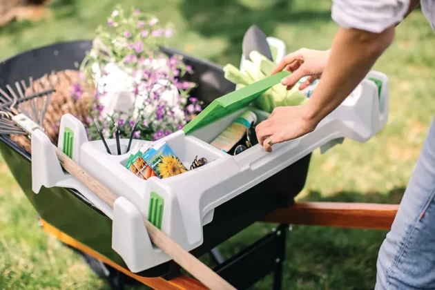 Mother's Day gift ideas for gardeners: Burro Buddy Wheelbarrow Tray